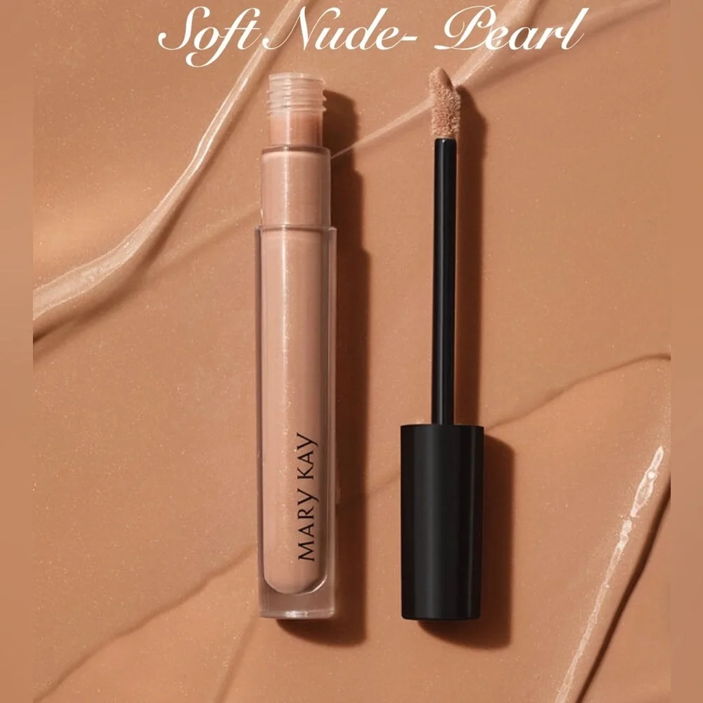 NWT Mary Kay Unlimited Lip Gloss SOFT NUDE Pearl Finish Shine Neutral Tan Cream